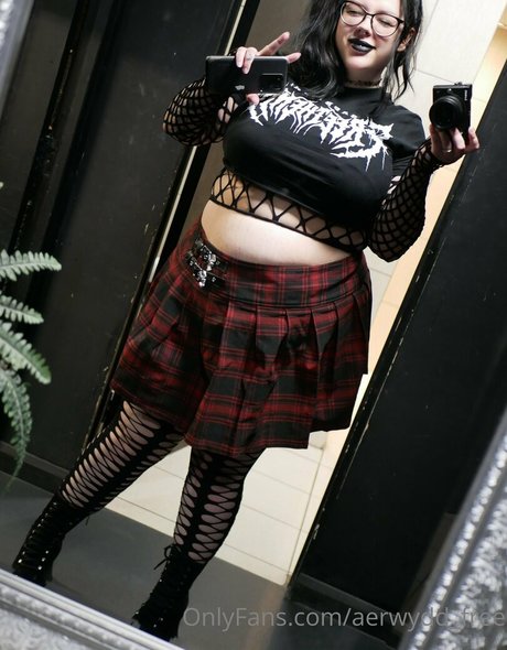 aerwydd free pornstar erotic archive