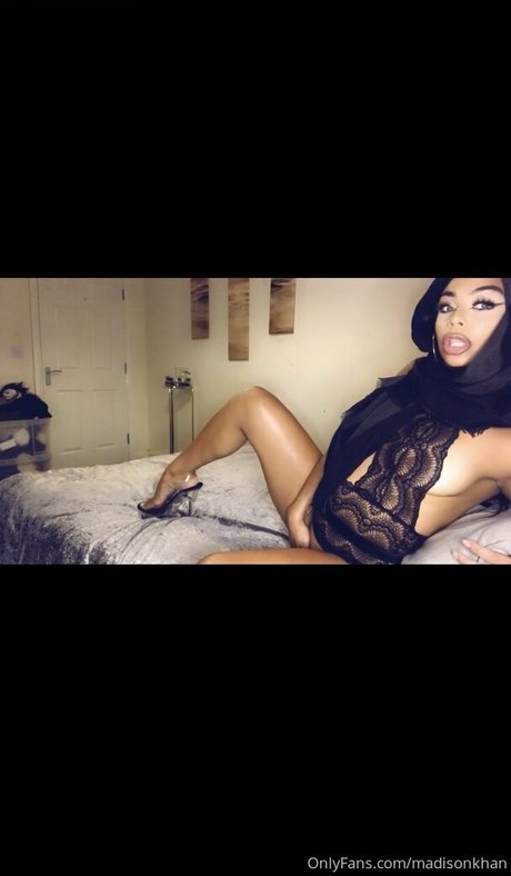 Madison Khan nude model gallery