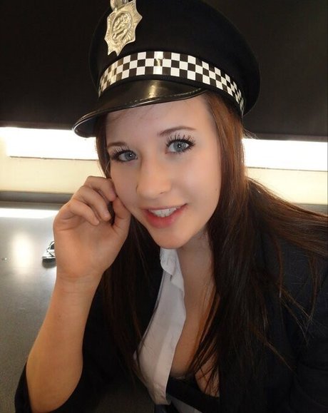 Maton Twins model nudes photo