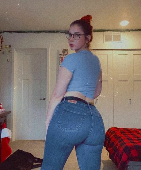 Reiley Calista pornstar xxx image