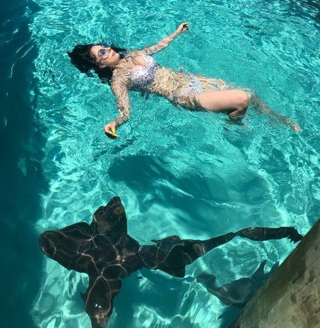 Michelle Balderrama naked actress images