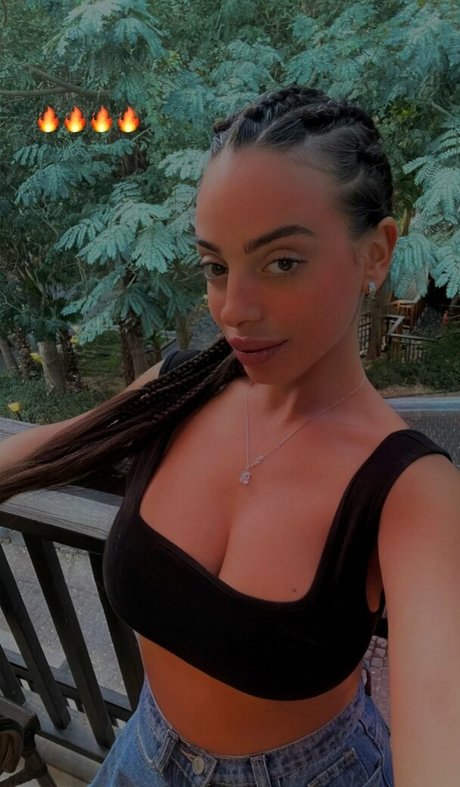 Afek S nude pornstar image