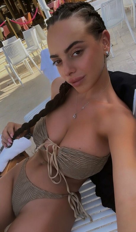 Afek S nudes model img