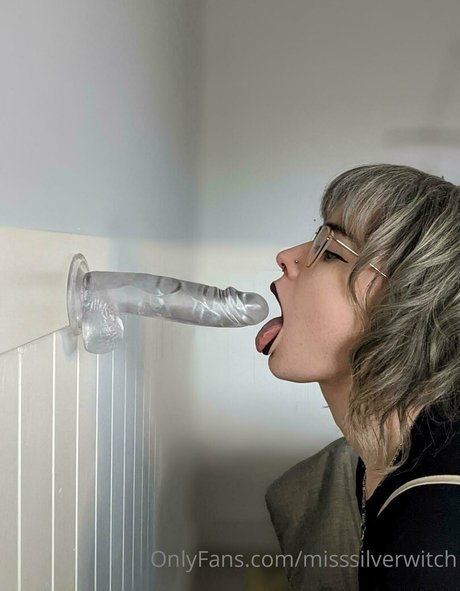 misssilverwitch free star pics