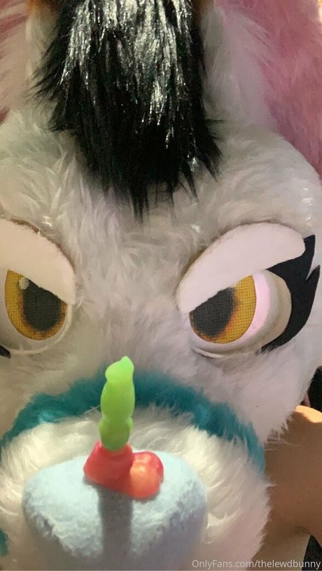 thelewdbunny nude pornstar picture