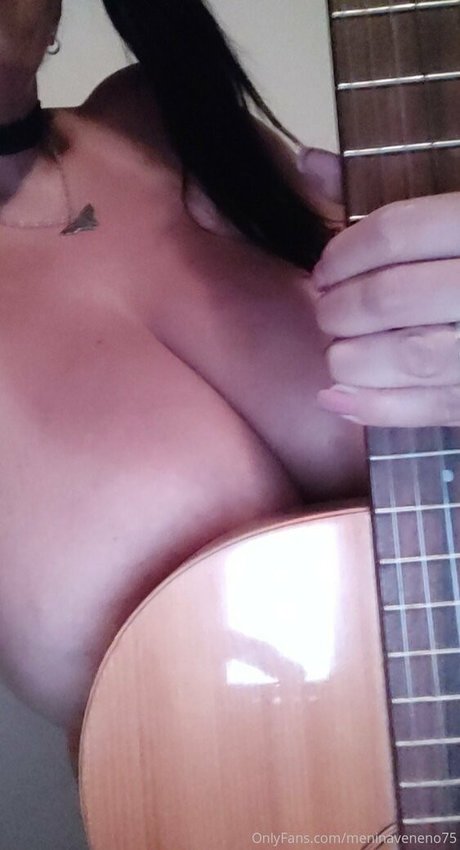 meninaveneno75 free model archive