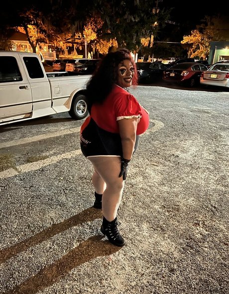 tittygoddess420 sex actress photo