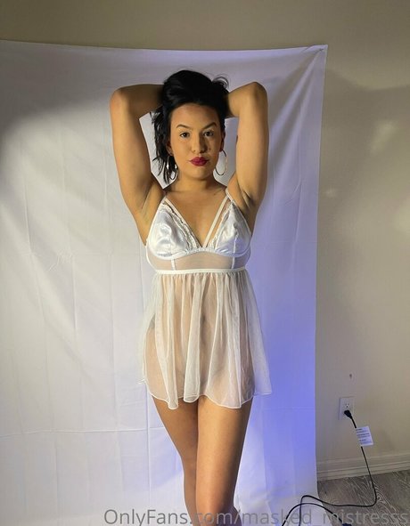 masked mistresss model nice pic