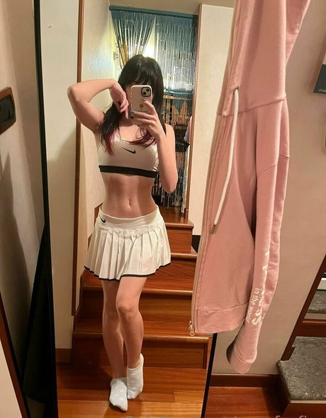 Eveyfoxfire model erotic pics