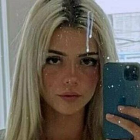 aprilrae star best pic