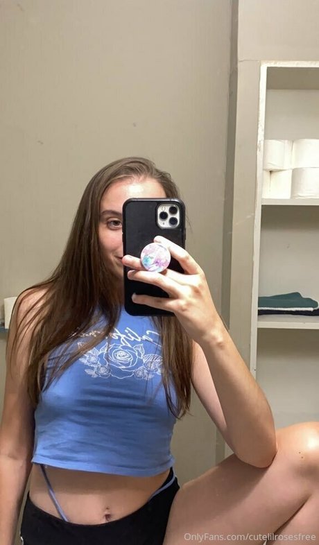 cutelilrosesfree adult model gallery