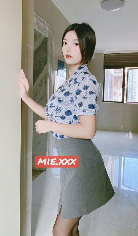 miefree model adult archive