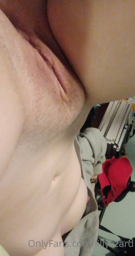 lillylizard pornstar exclusive picture