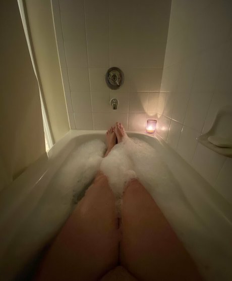 anaavii2 pretty star image