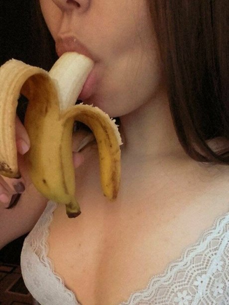 hana69 beautiful pornstar picture