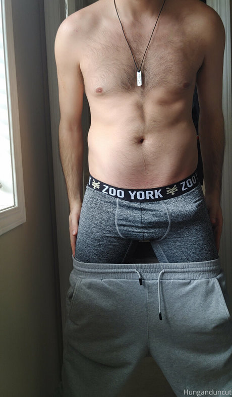 hunganduncut pornstar best picture