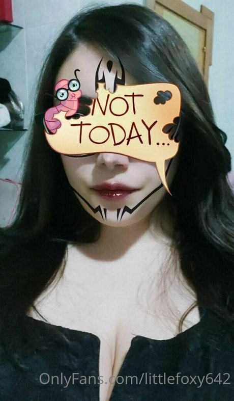 littlefoxyuwu nude pornstar photo