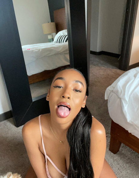 poeticjusticeee hot actress image