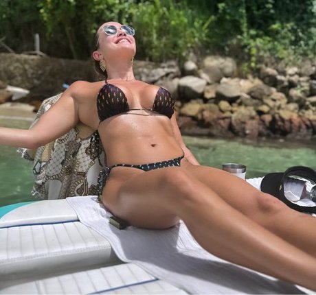 Ana De Biase free model pictures