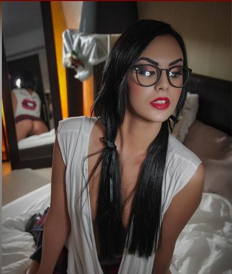 Alessyanadine erotic pornstar photos