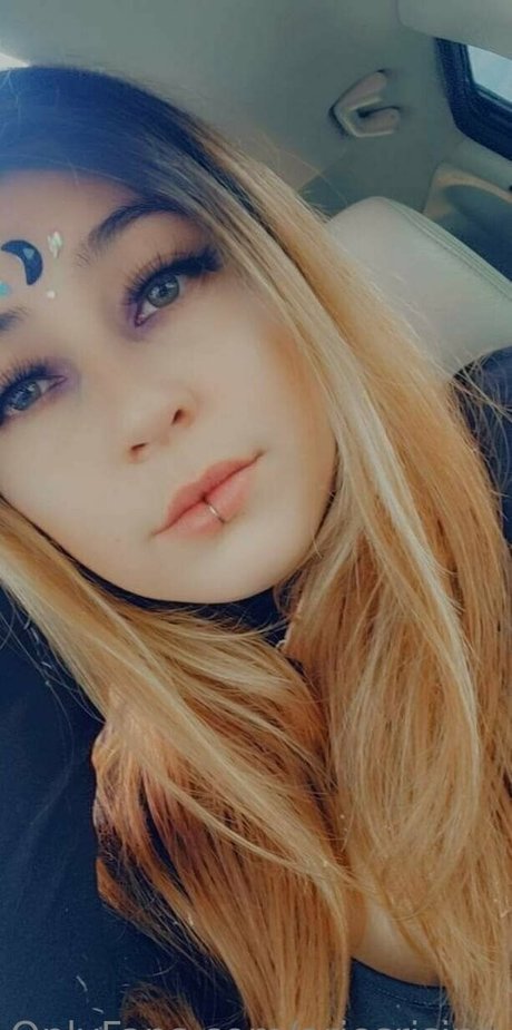 ariesrising perfect pornstar images