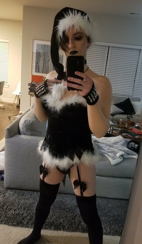 dattocosplay beautiful actress image