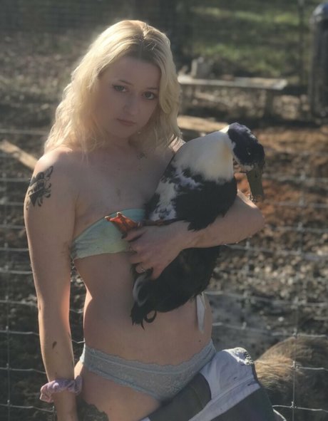 mistresspch nice model pic