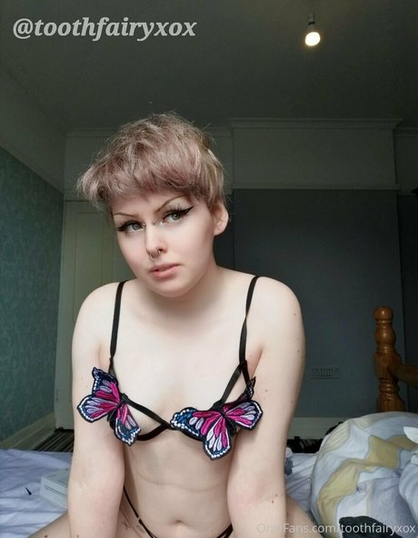toothfairyxox hot star photo
