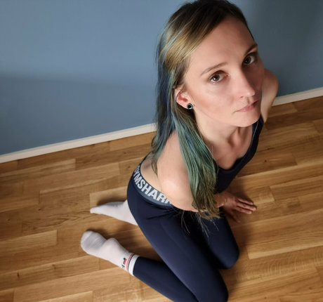 treadsoftly star sexy images