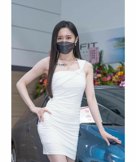 Vanessa Only4567 hot model photos