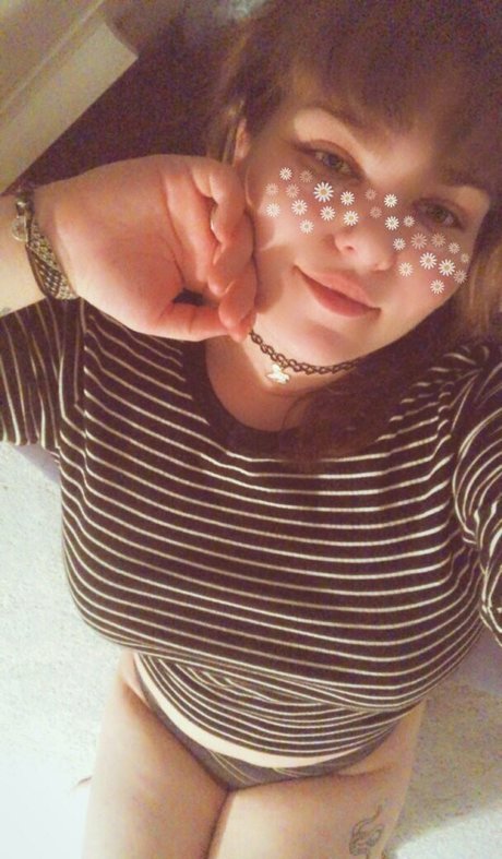 hannahbee840 model free pic