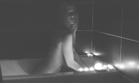 alittle vampy high quality actress pic