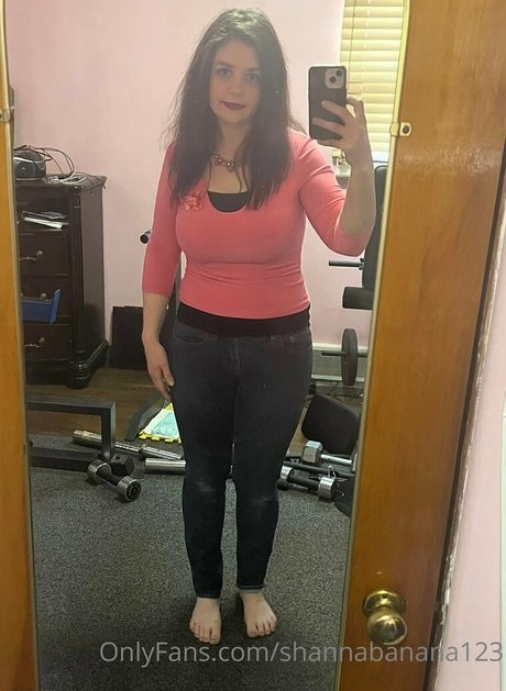 shannabanana123 model free photos