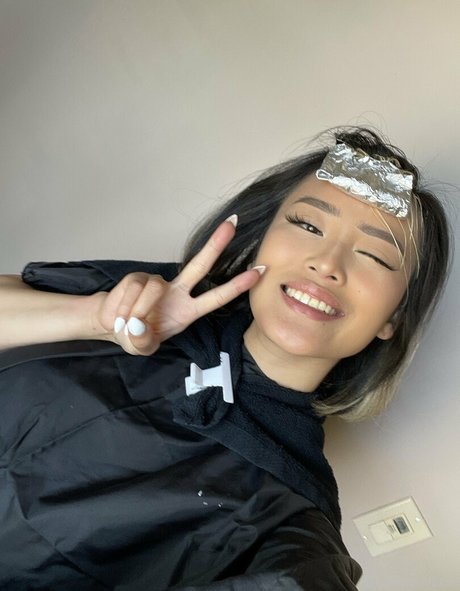 kaliauniverse star naked images