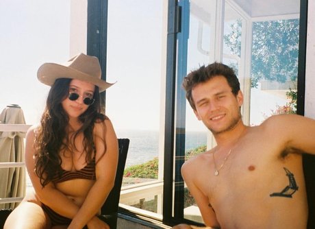 Gideon Adlon erotic star photo