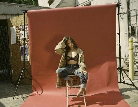 Gideon Adlon star art pics