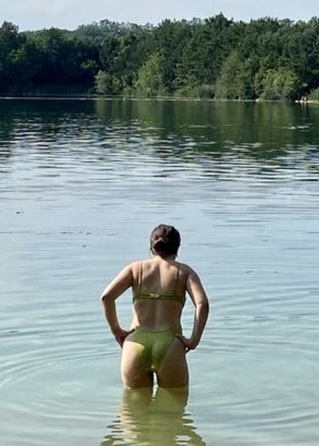 Gideon Adlon exclusive pornstar img