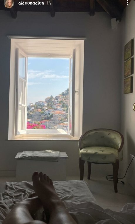 Gideon Adlon erotic model gallery