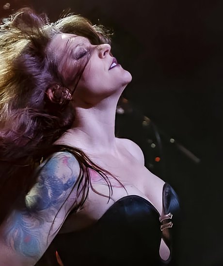 Floor Jansen hd model photos