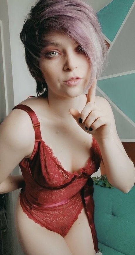 jadellewds model adult images