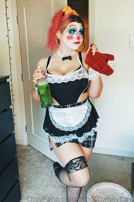 smollbabeyfree model pretty img