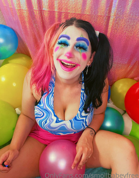 smollbabeyfree model xxx gallery