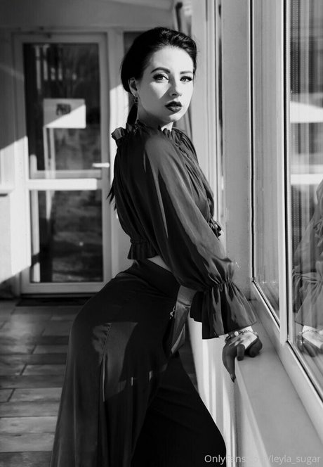 leylasugar model sexy images