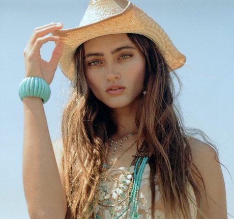 Lexi Bhardwaj nude star img