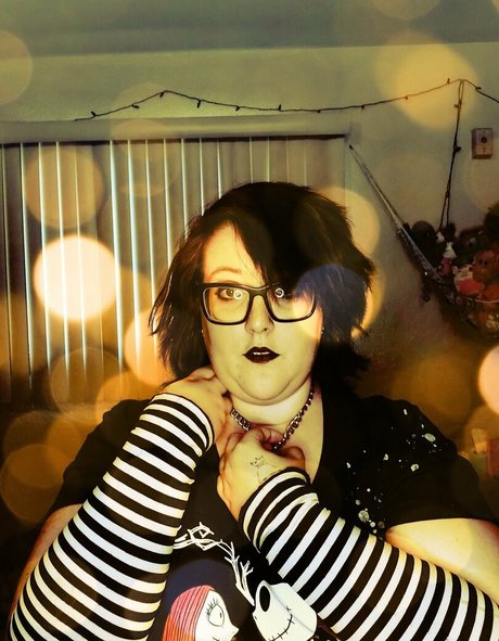 kinky907 model nude img