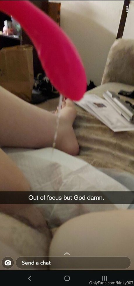 kinky907 nude star image