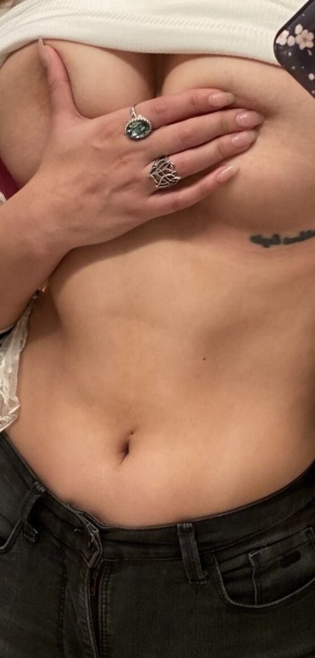 AKrCos pornographic star pics