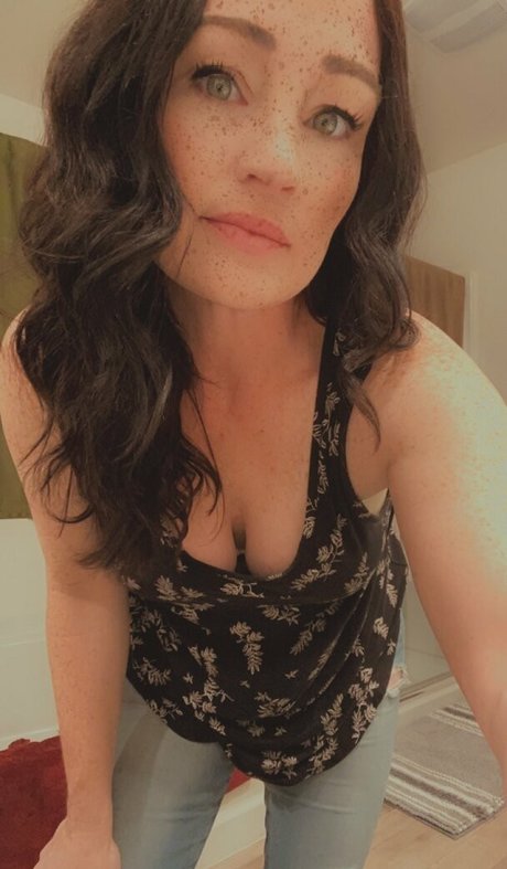 Rachierach429 actress img