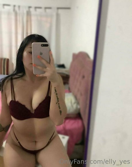 elly yes hd pornstar image