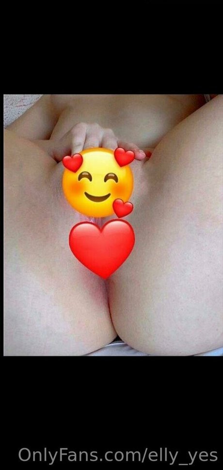 elly yes profile pic